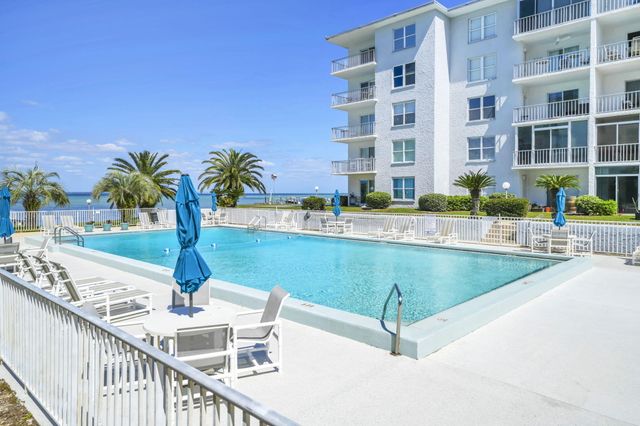 3857 Indian Trail 109, Destin, FL 32541