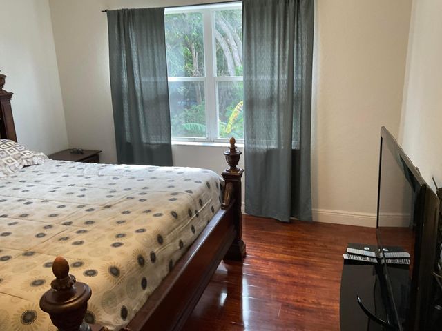 6566 Spring Meadow Drive, Greenacres, FL 33413