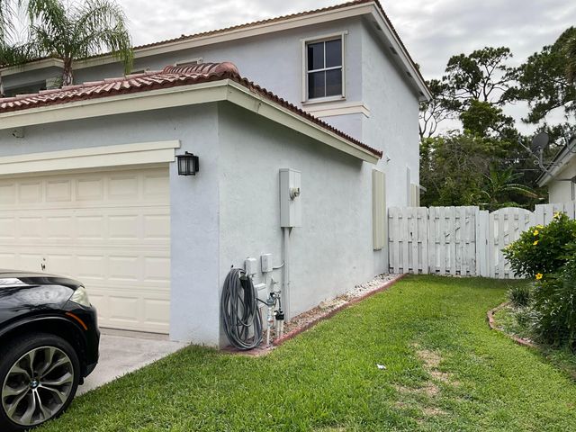 6566 Spring Meadow Drive, Greenacres, FL 33413