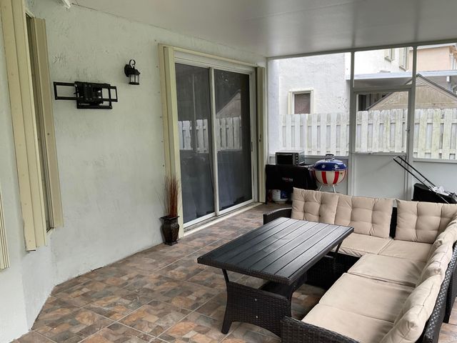 6566 Spring Meadow Drive, Greenacres, FL 33413