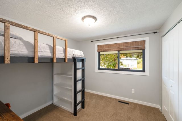 6021 S NAPA St, Spokane, WA 99223