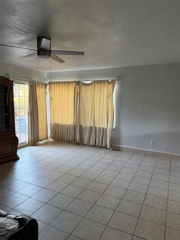 3626 Lake Pontchartrain Drive, Arlington, TX 76016