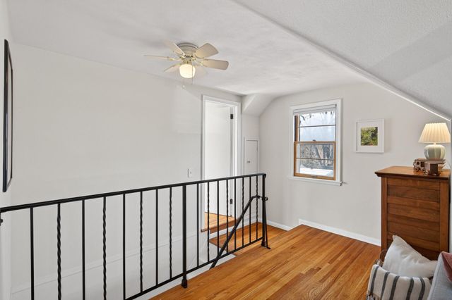 1200 Leland Road E, Maplewood, MN 55109