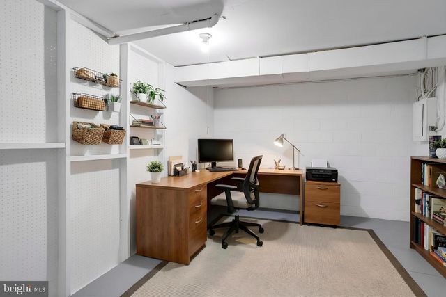 9307 SHARI DR, Fairfax, VA 22032