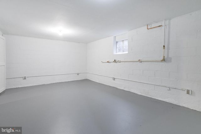 9307 SHARI DR, Fairfax, VA 22032