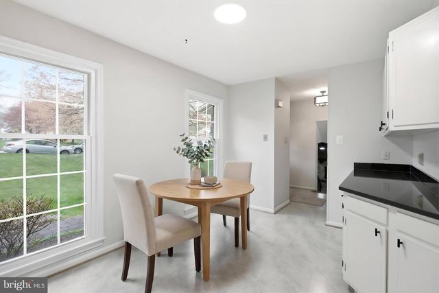 9307 SHARI DR, Fairfax, VA 22032