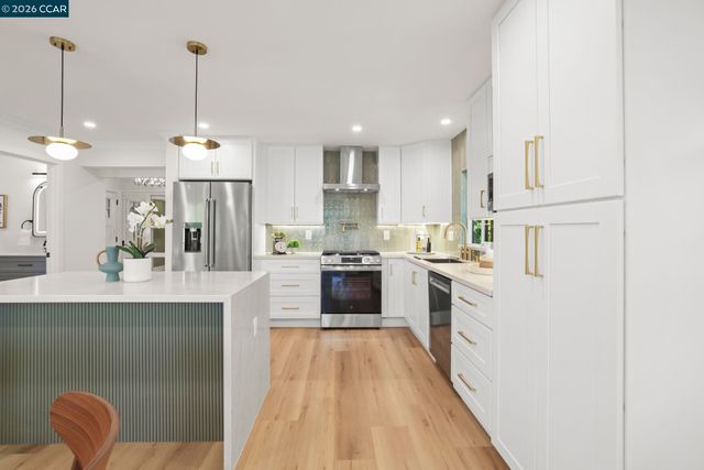 1224 Singingwood Ct 2, Walnut Creek, CA 94595