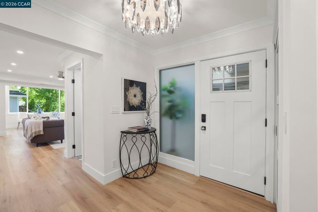 1224 Singingwood Ct 2, Walnut Creek, CA 94595