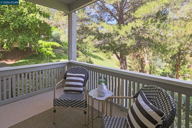 1224 Singingwood Ct 2, Walnut Creek, CA 94595