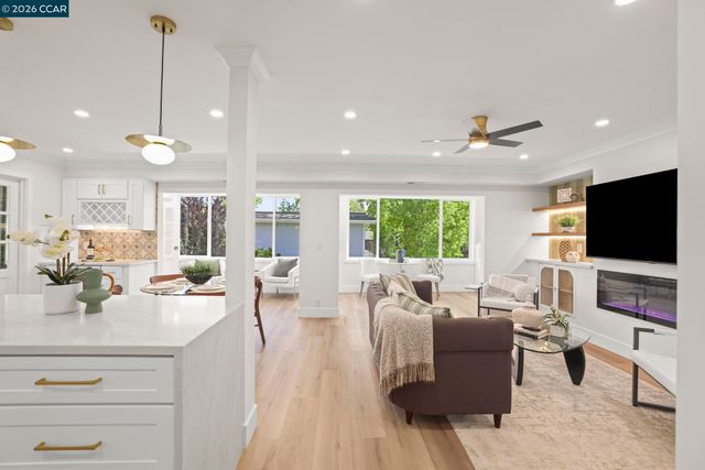 1224 Singingwood Ct 2, Walnut Creek, CA 94595