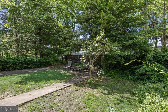 823 COLUMBIA AVE, Palmyra, NJ 08065