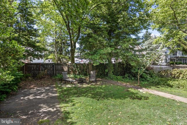 823 COLUMBIA AVE, Palmyra, NJ 08065