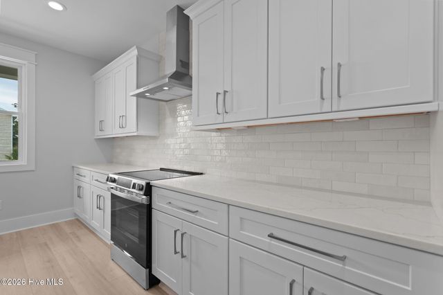 209 Spartanburg Avenue 2, Carolina Beach, NC 28428