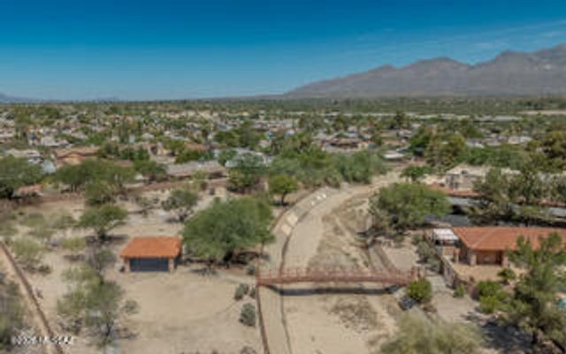 10170 E Chevelon Street, Tucson, AZ 85748