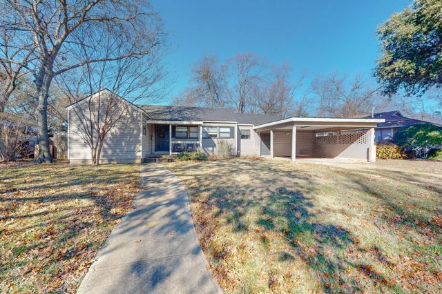 1413 Ferris Avenue, Waxahachie, TX 75165