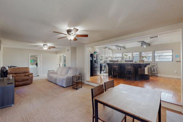 1413 Ferris Avenue, Waxahachie, TX 75165