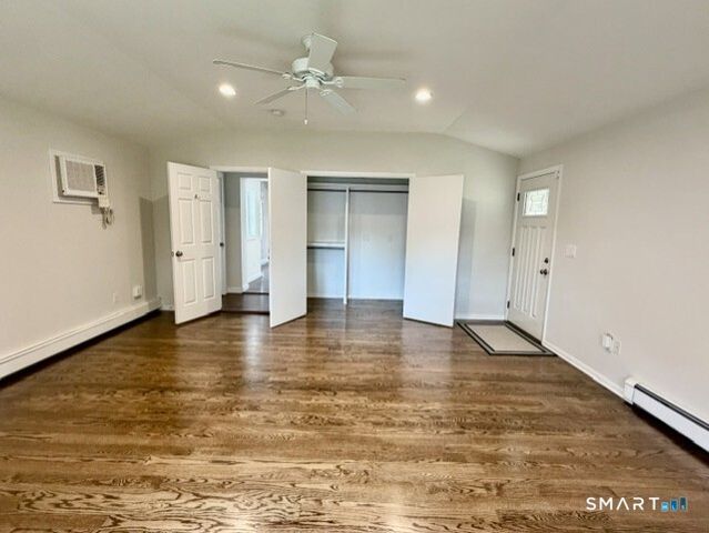 10 Wells Avenue A, Stamford, CT 06902