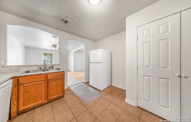 515 Belcross, San Antonio, TX 78237