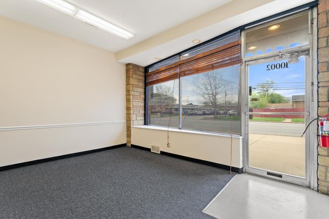 10004 S Kedzie Avenue, Evergreen Park, IL 60805
