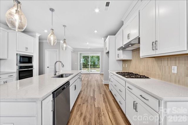 12015 Elsa Lane, Charlotte, NC 28277