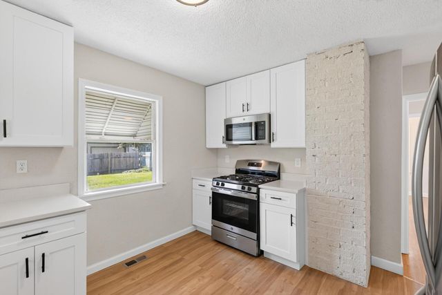 4823 Girard Avenue N, Minneapolis, MN 55430