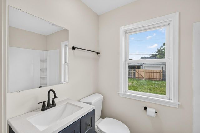 4823 Girard Avenue N, Minneapolis, MN 55430