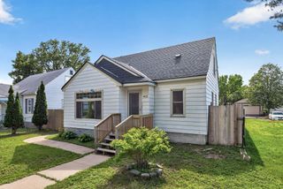 4823 Girard Avenue N, Minneapolis, MN 55430