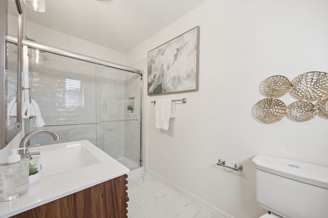 1505 Oak Glen Court, Arlington, TX 76012