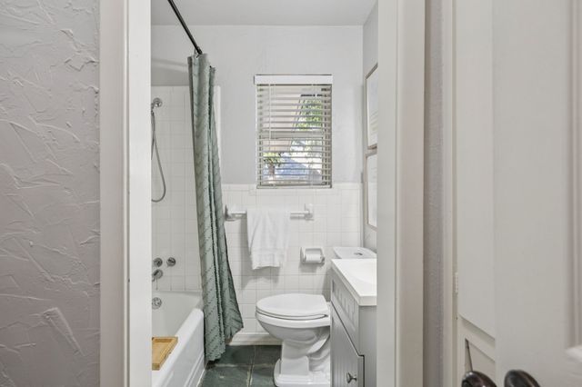 1505 Oak Glen Court, Arlington, TX 76012