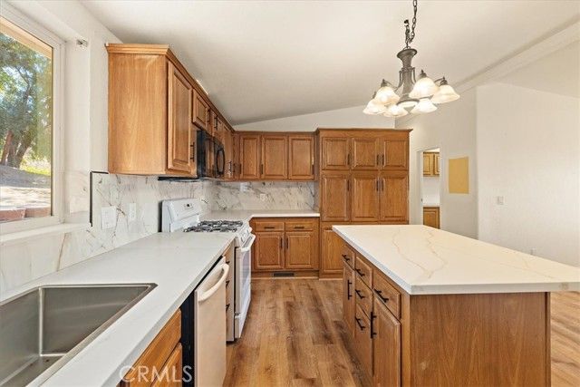 42557 Gibbel Rd, Hemet, CA 92544