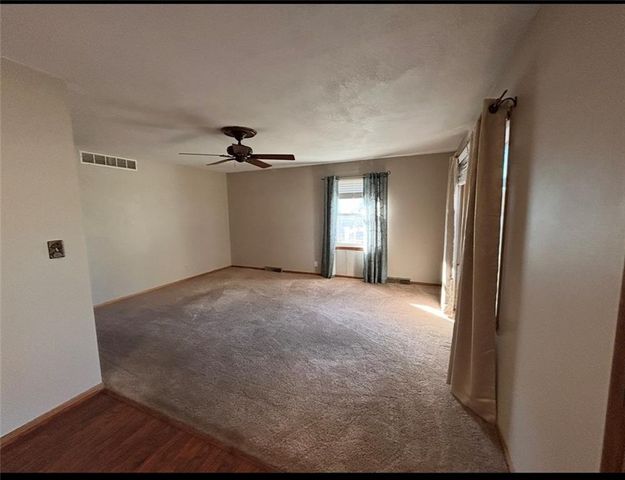 536 Hogue Street, Pomona, KS 66076