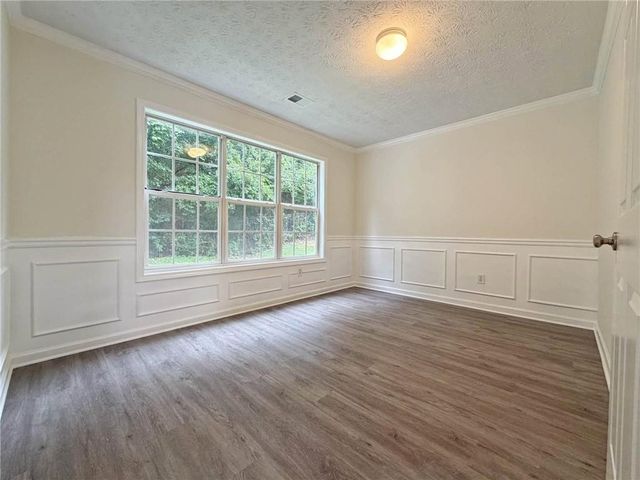 855 Minor Creek Way NW, Lilburn, GA 30047