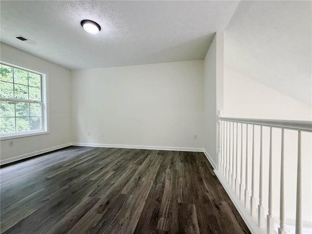 855 Minor Creek Way NW, Lilburn, GA 30047