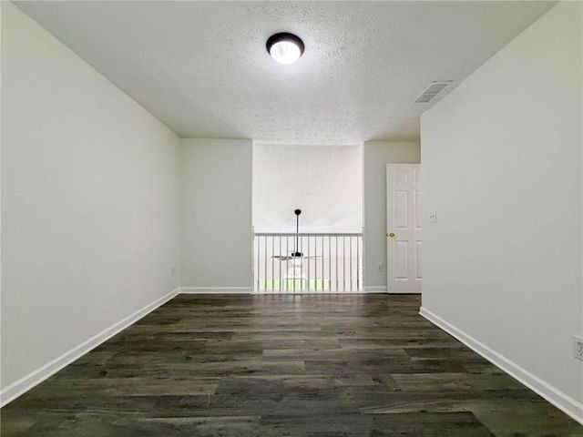 855 Minor Creek Way NW, Lilburn, GA 30047