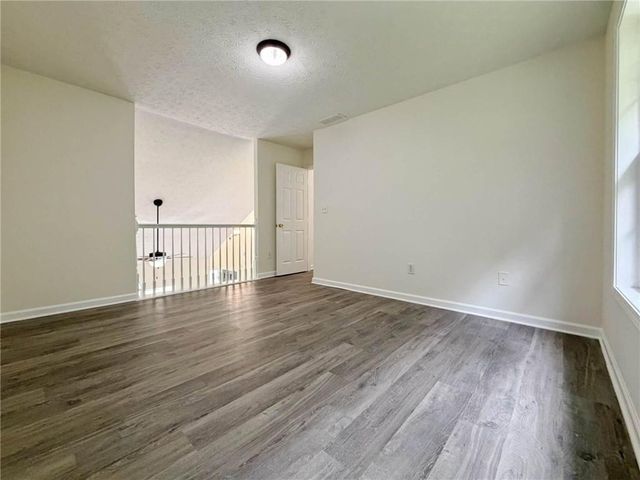 855 Minor Creek Way NW, Lilburn, GA 30047