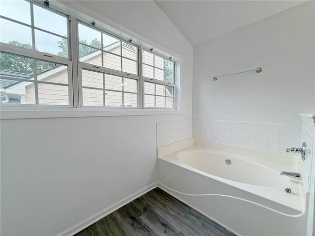 855 Minor Creek Way NW, Lilburn, GA 30047