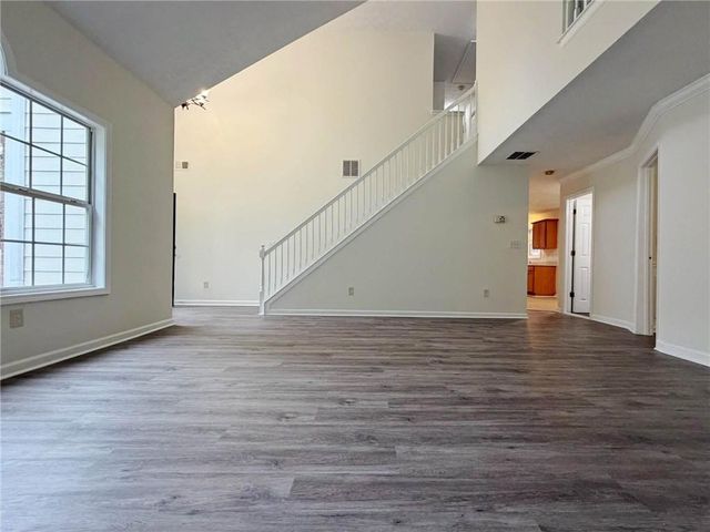855 Minor Creek Way NW, Lilburn, GA 30047