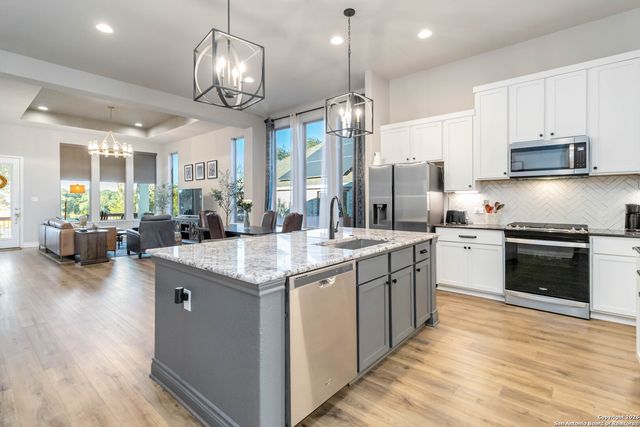 1030 Cadogan Squire, San Antonio, TX 78260