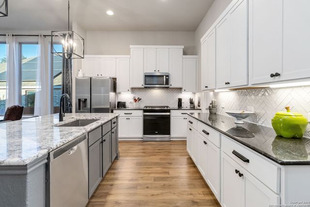 1030 Cadogan Squire, San Antonio, TX 78260