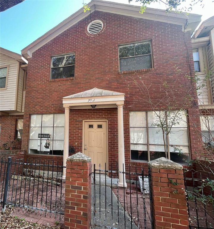 1103 Dulles Avenue 703, Stafford, TX 77477