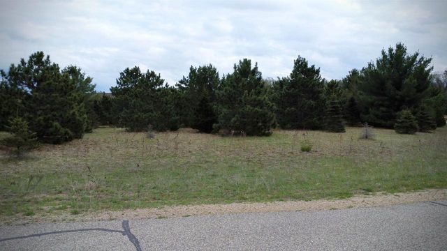 N7430 QUIET WATER COURT, New Lisbon, WI 53950