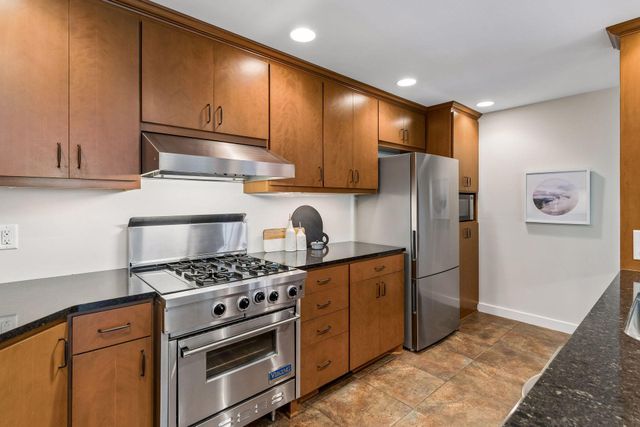 151 Woodlawn Avenue, Saint Paul, MN 55105