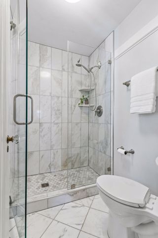151 Woodlawn Avenue, Saint Paul, MN 55105