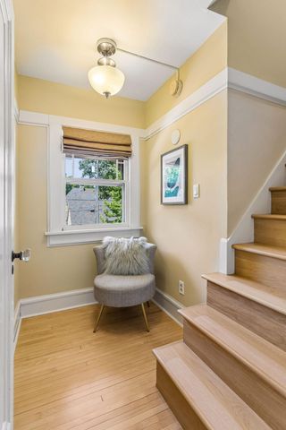 151 Woodlawn Avenue, Saint Paul, MN 55105