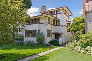 151 Woodlawn Avenue, Saint Paul, MN 55105