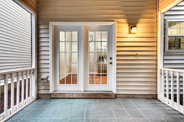 291 Joshua Glen Lane, Cary, NC 27519