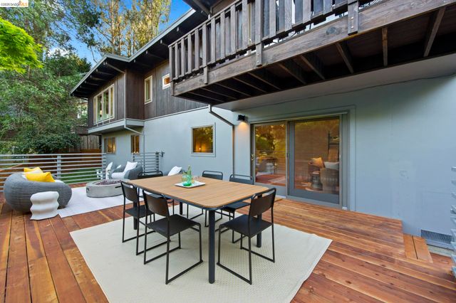 6476 Valley View Rd., Oakland, CA 94611