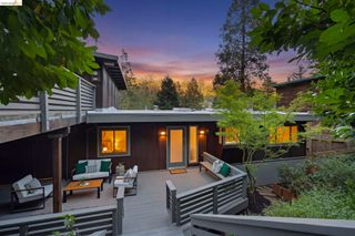 6476 Valley View Rd., Oakland, CA 94611