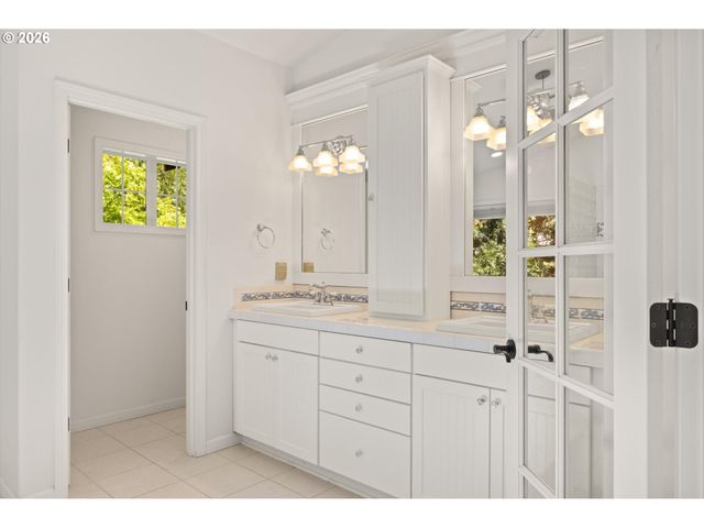 1321 Se 97TH Ave, Vancouver, WA 98664