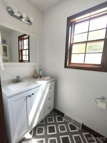 455 Roat Drive, Evans, NY 14006